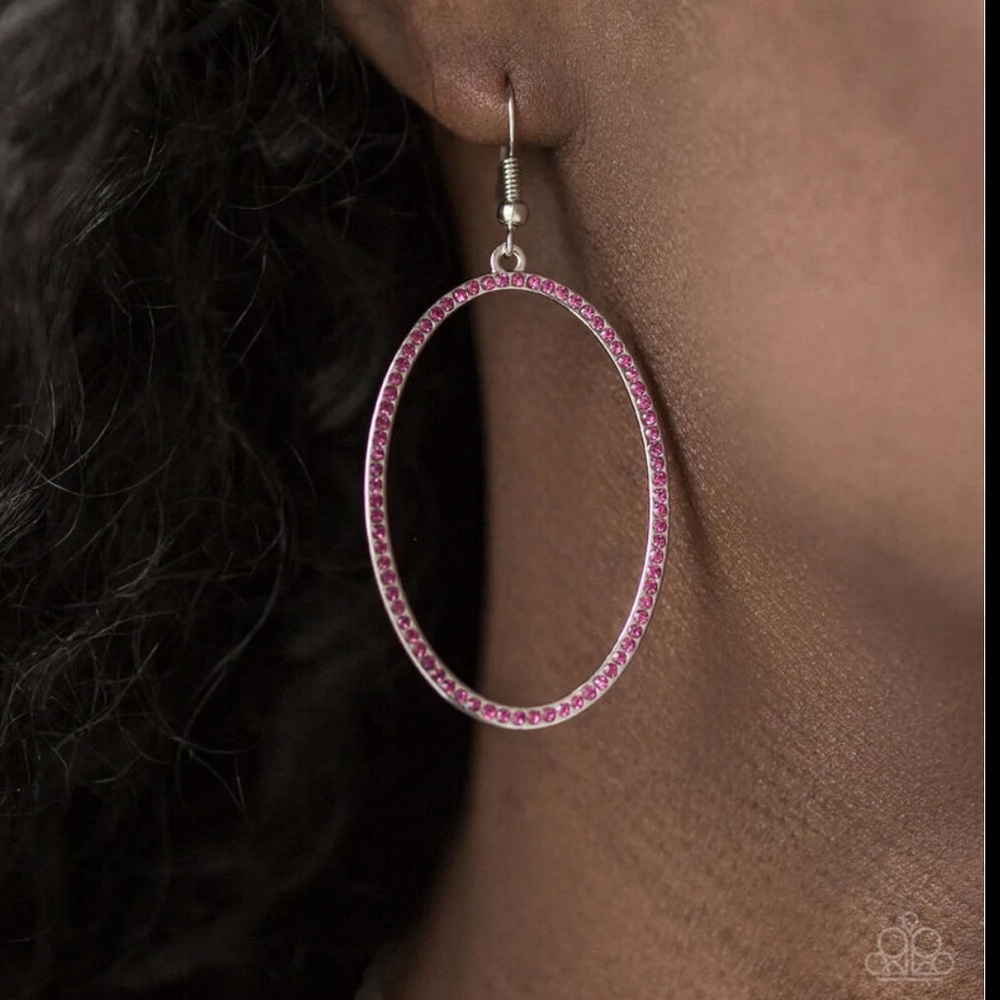NWT Paparazzi Dazzle Earrings